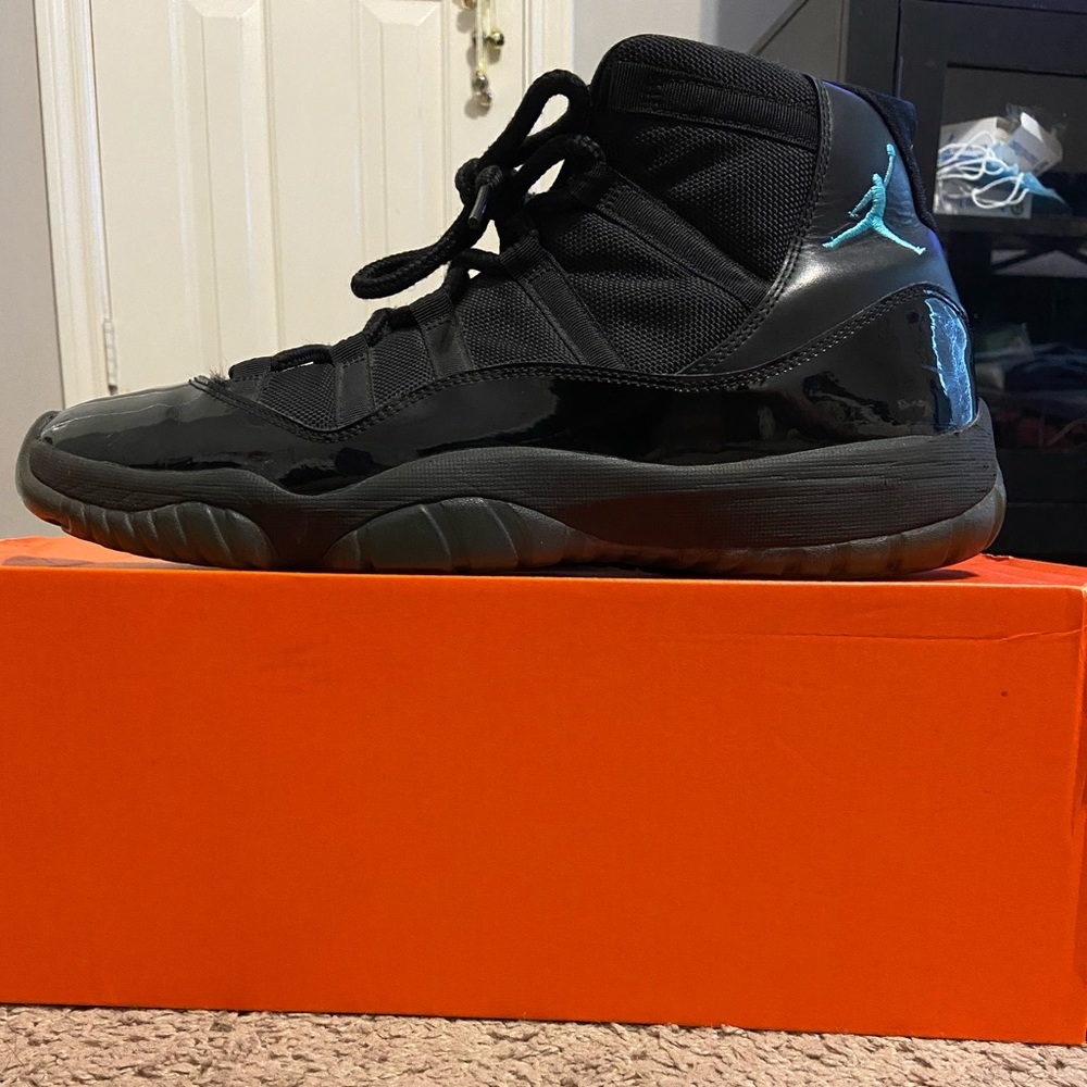 used Jordan 11 gamma blue